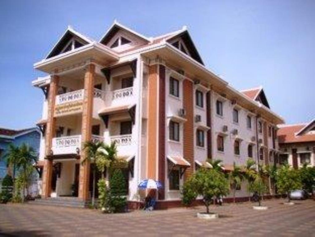Victoria Hotel Battambang Kültér fotó